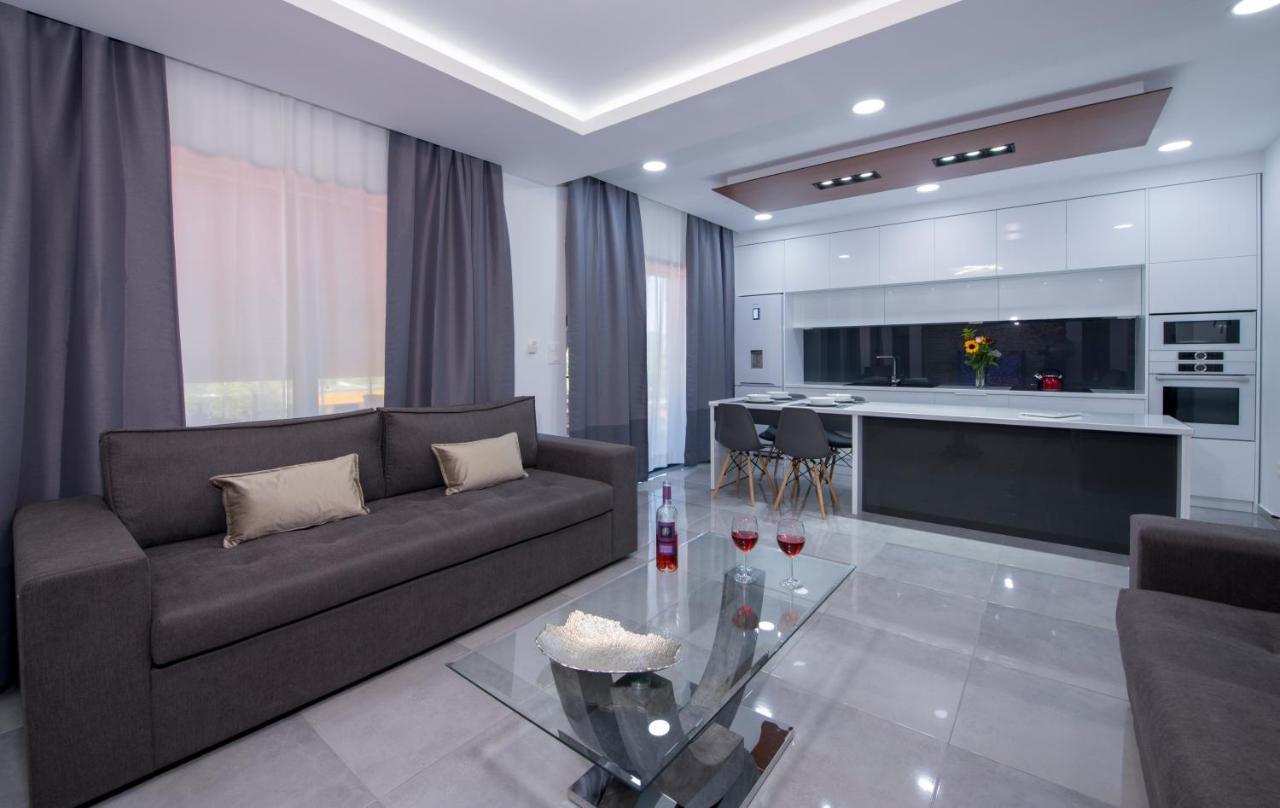 Twin'S Home Luxury Suites Alikianos Esterno foto